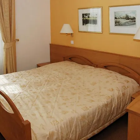 Restaurant Modra Hvezda *