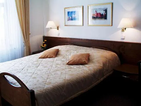 Restaurant Modra Hvezda * Dobrany (Plzen)