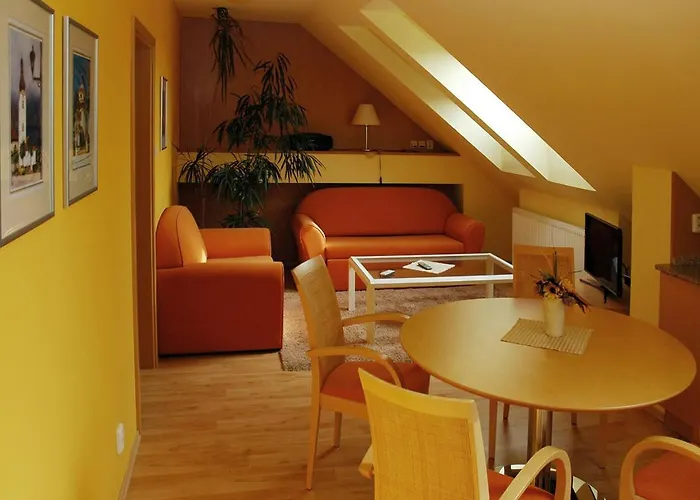 Hotel Restaurant Modra Hvezda